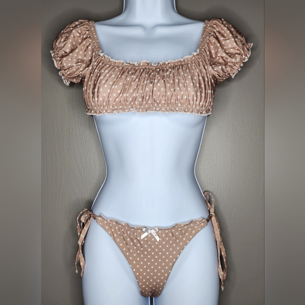 B SWIM Elizabeth Turner Polka Dot Short Sleeve Harper Bralette Bikini.Sz: XS